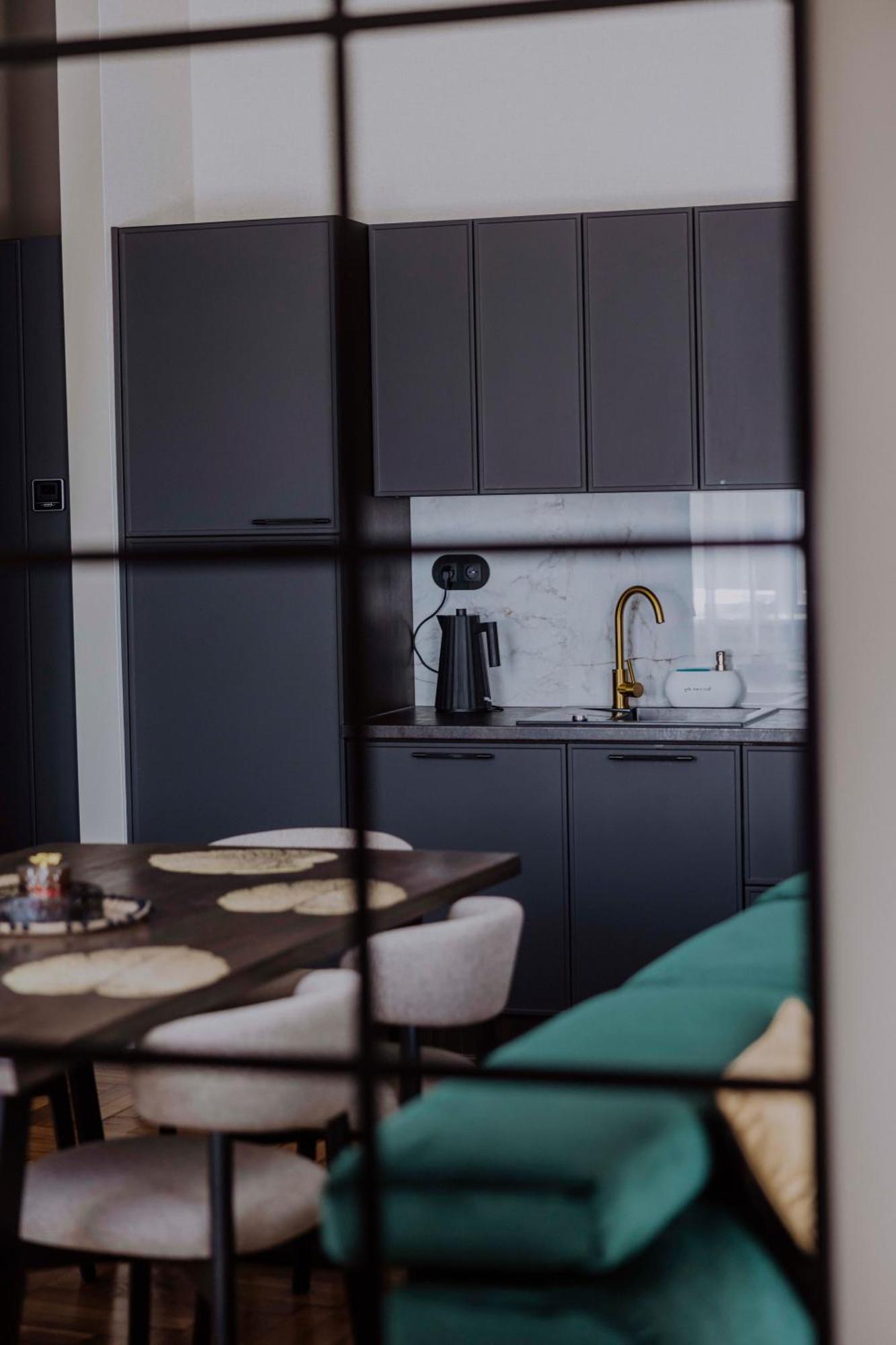 Crown Pearl - Wonderful Apartment, 110Scm, 4 Rooms كراكوفيا المظهر الخارجي الصورة