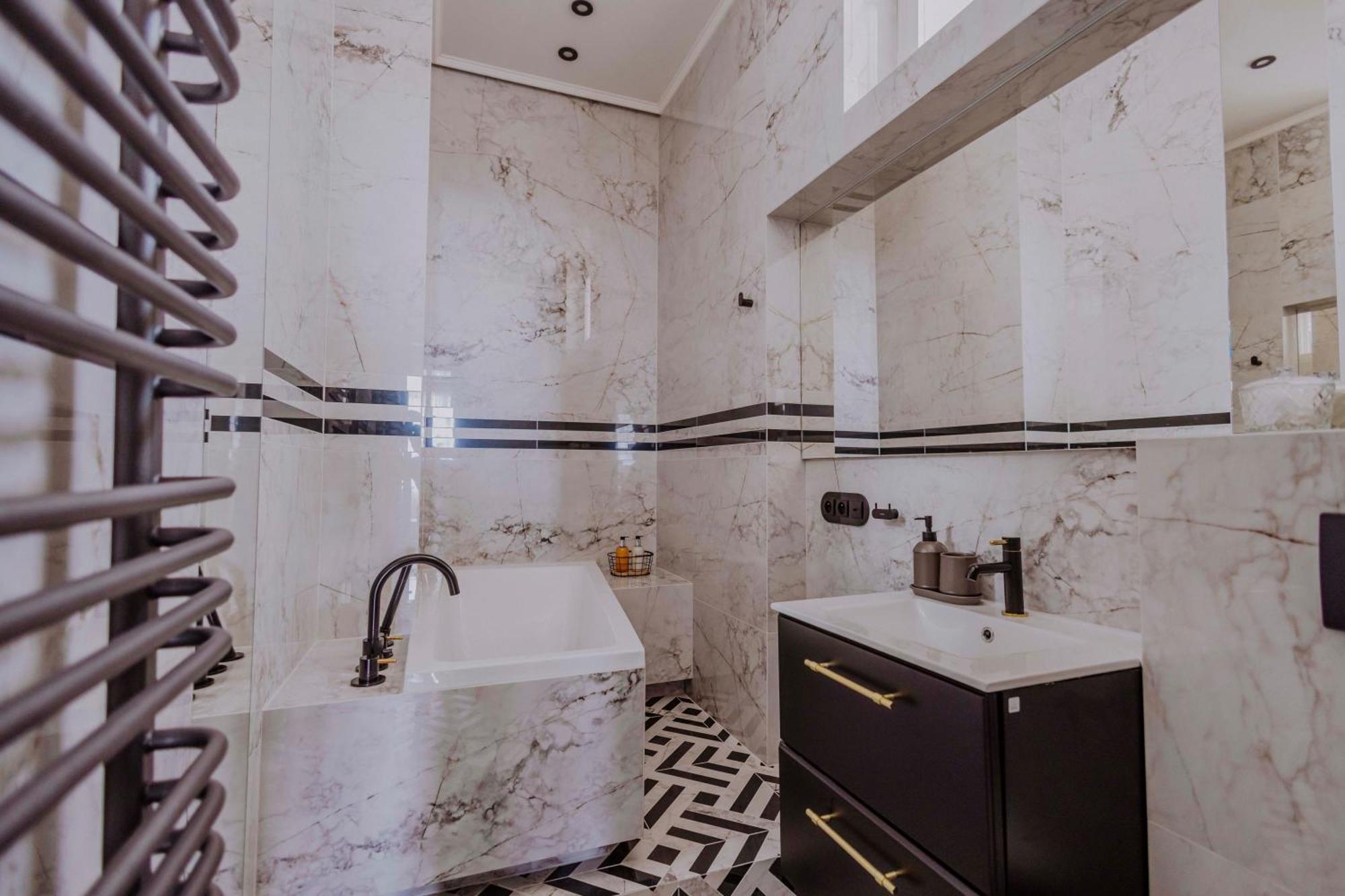 Crown Pearl - Wonderful Apartment, 110Scm, 4 Rooms كراكوفيا المظهر الخارجي الصورة
